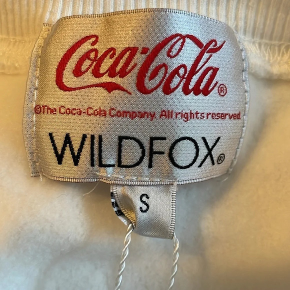 Wildfox/Coca-Cola NWT women’s white Coke bears sweatshirt size small - Picture 6 of 7